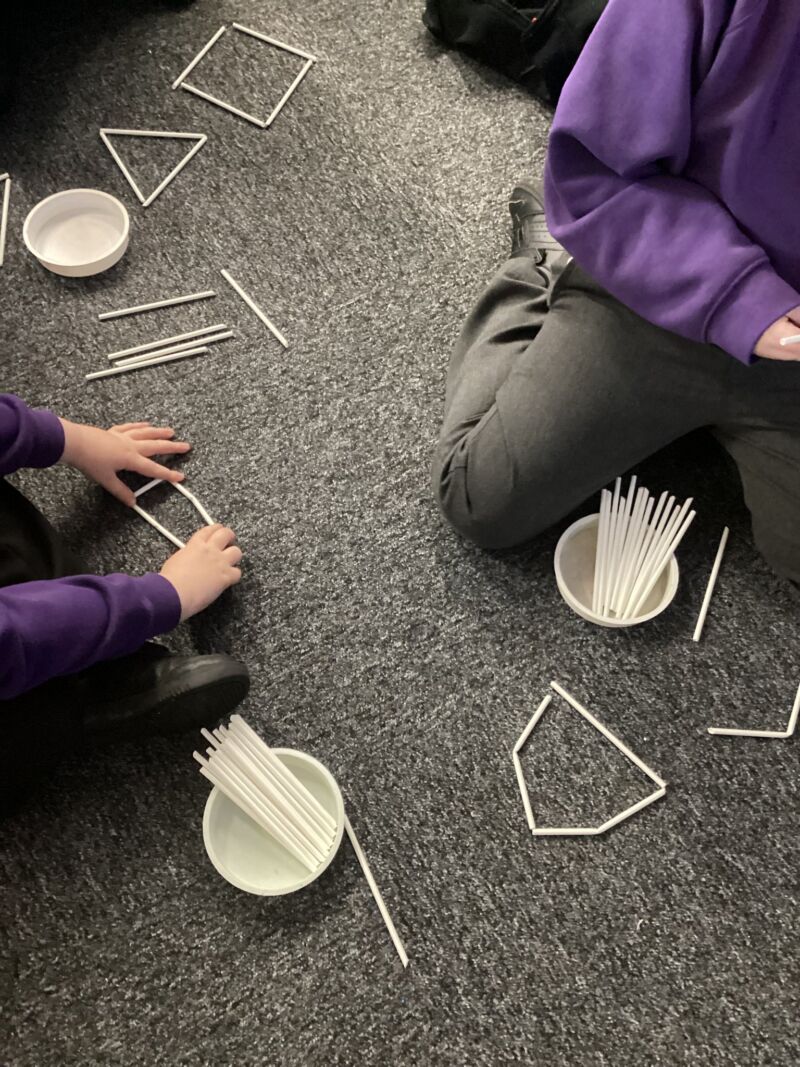 Image for the Tweet beginning: Hedgehogs had a busy morning