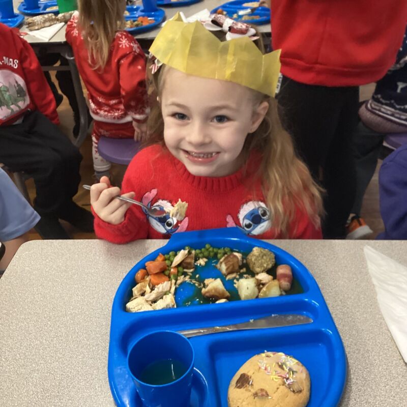 Image for the Tweet beginning: A wonderful Christmas dinner at