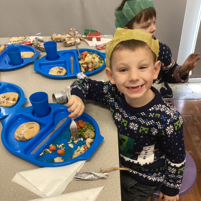 Image for the Tweet beginning: A wonderful Christmas dinner at